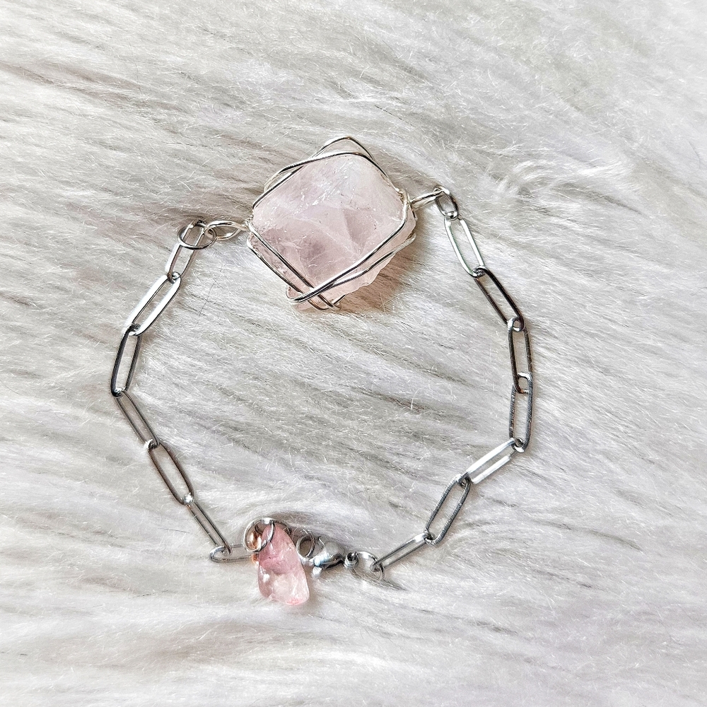 Handcrafted Gemstone Bracelet - Picture 5 of 6